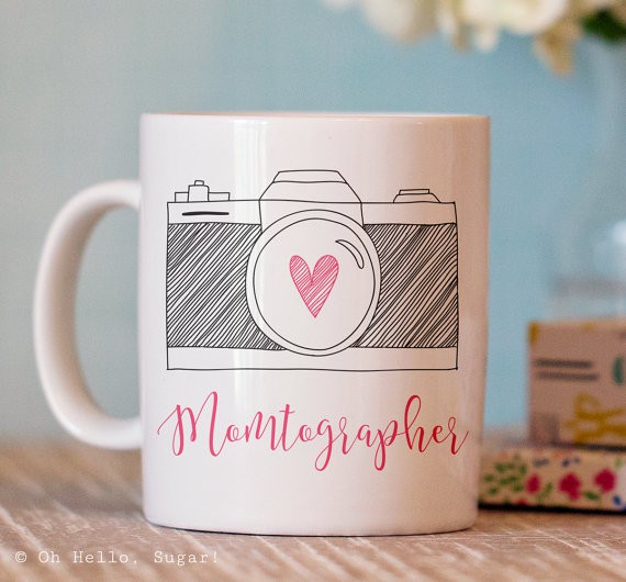 These are great stocking stuffers for the photographer in your family. I got your back, mamarazzi!